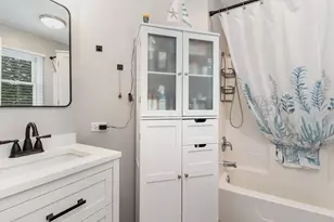 6032 S Lake Shore Dr, Cary, IL 60013 - Photo 15