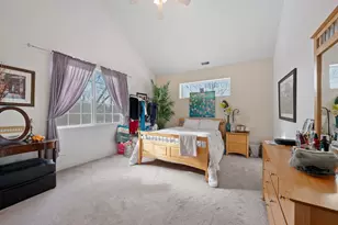 28W280 Oak Creek Ct, West Chicago, IL 60185 - Photo 37