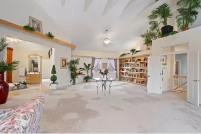 28W280 Oak Creek Court, West Chicago, IL 60185 - Photo 23