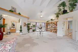 28W280 Oak Creek Ct, West Chicago, IL 60185 - Photo 23