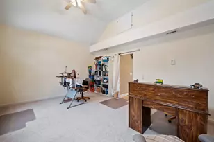 28W280 Oak Creek Ct, West Chicago, IL 60185 - Photo 29