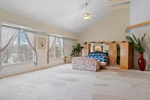 28W280 Oak Creek Ct, West Chicago, IL 60185 - Photo 21
