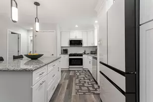 6417 Londonderry Dr, Cary, IL 60013 - Photo 5