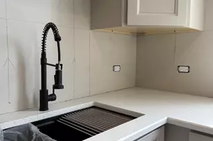 7144 S St Lawrence Ave, Chicago, IL 60619 - Photo 9