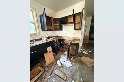 8417 S Escanaba Avenue, Chicago, IL 60617 - Photo 15