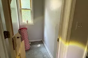 8417 S Escanaba Ave, Chicago, IL 60617 - Photo 17