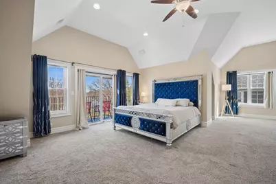 940 Freeman Road, Hoffman Estates, IL 60192 - Photo 17