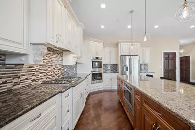 940 Freeman Road, Hoffman Estates, IL 60192 - Photo 7