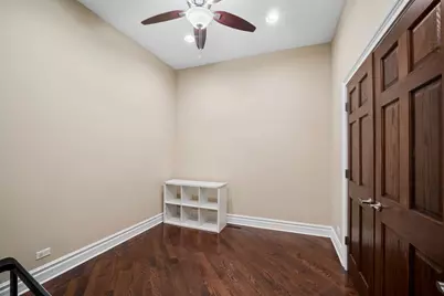 940 Freeman Road, Hoffman Estates, IL 60192 - Photo 13