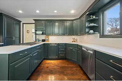 1831 Farm Road, Lake Forest, IL 60045 - Photo 9