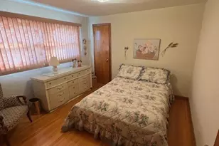 2056 Market St, Blue Island, IL 60406 - Photo 5