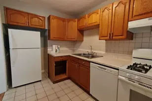 2437 W Balmoral Ave, Chicago, IL 60625 - Photo 5