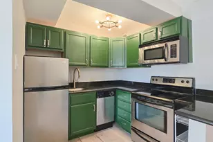 2909 N Sheridan Rd, Chicago, IL 60657 - Photo 5