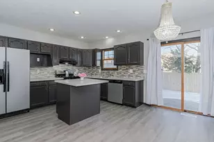 3514 Wilder Dr, Bloomington, IL 61704 - Photo 9