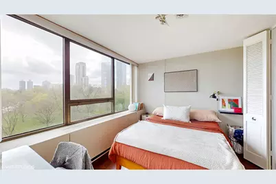 2800 N Lake Shore Drive #502, Chicago, IL 60657 - Photo 13
