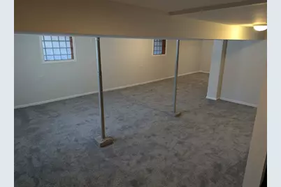 11316 S Indiana Avenue, Chicago, IL 60628 - Photo 7