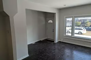 11316 S Indiana Ave, Chicago, IL 60628 - Photo 5