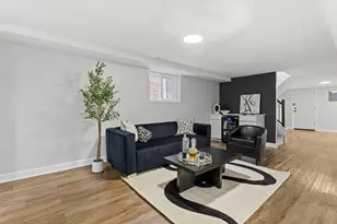 8746 S Wood St, Chicago, IL 60620 - Photo 19