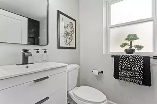 8746 S Wood St, Chicago, IL 60620 - Photo 13