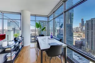 100 E 14th St, Chicago, IL 60605 - Photo 5