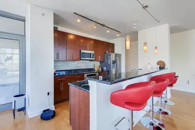 100 E 14th Street #2010, Chicago, IL 60605 - Photo 9