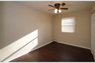 2908 30th Street, Zion, IL 60099 - Photo 13