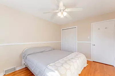 5344 N Mulligan Avenue, Chicago, IL 60630 - Photo 5