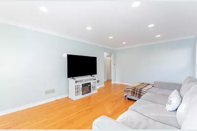 5344 N Mulligan Avenue, Chicago, IL 60630 - Photo 3