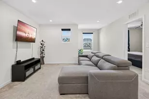 3635 Ambrosia Dr, Naperville, IL 60564 - Photo 43