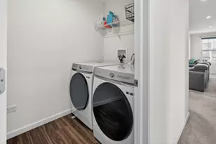 3635 Ambrosia Dr, Naperville, IL 60564 - Photo 49