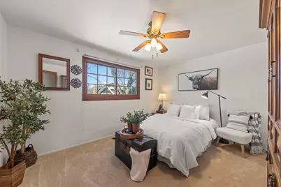 1922 Cambridge Lane, Wheaton, IL 60189 - Photo 3