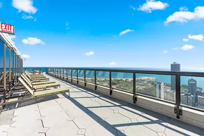 1560 N Sandburg Terrace #4011J, Chicago, IL 60610 - Photo 27