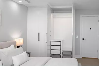 1560 N Sandburg Terrace #4011J, Chicago, IL 60610 - Photo 17