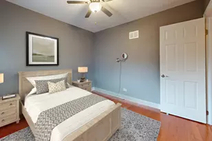 1327 Larchmont Dr, Buffalo Grove, IL 60089 - Photo 23