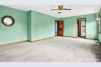 2215 Crystal Circle, Crystal Lake, IL 60012 - Photo 27