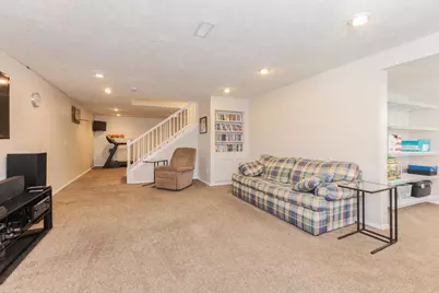 2813 Stonehurst Drive, Bloomington, IL 61704 - Photo 43