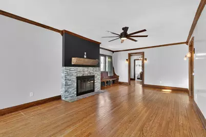 709 Whitney Boulevard, Belvidere, IL 61008 - Photo 7