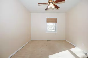 8021 Pine Ave, Downs, IL 61736 - Photo 23