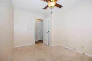 8021 Pine Ave, Downs, IL 61736 - Photo 19