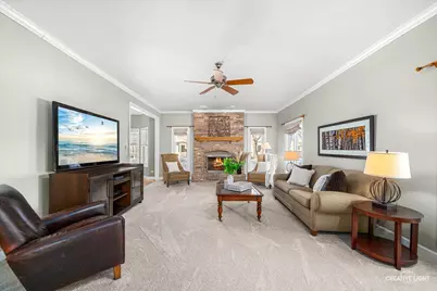 364 Avena Circle, Naperville, IL 60565 - Photo 7