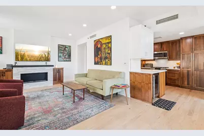 21 E Huron Street #1806, Chicago, IL 60611 - Photo 13