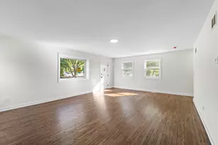 19 E 56th St, Westmont, IL 60559 - Photo 11