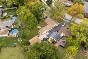 9909 Elm Cir Dr, Oak Lawn, IL 60453 - Photo 15