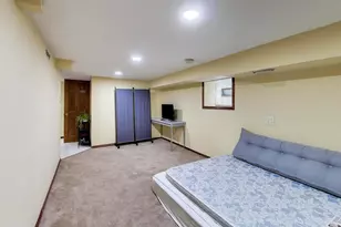 8723 Callie Ave, Morton Grove, IL 60053 - Photo 21