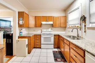 8723 Callie Ave, Morton Grove, IL 60053 - Photo 9