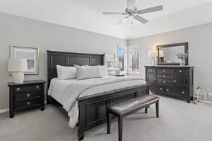 717 Clarendon Ln, Aurora, IL 60504 - Photo 19