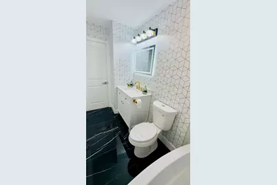 527 Northgate Road, Lindenhurst, IL 60046 - Photo 19