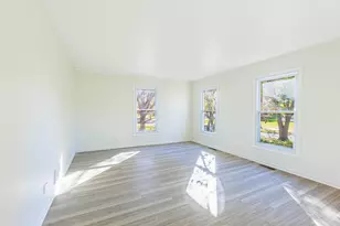 1224 W Whytecliff Rd, Palatine, IL 60067 - Photo 13