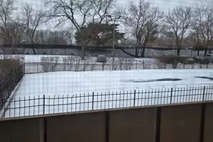 9242 Gross Point Rd, Skokie, IL 60077 - Photo 11