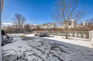 34182 N Wineberry Ln, Round Lake, IL 60073 - Photo 23